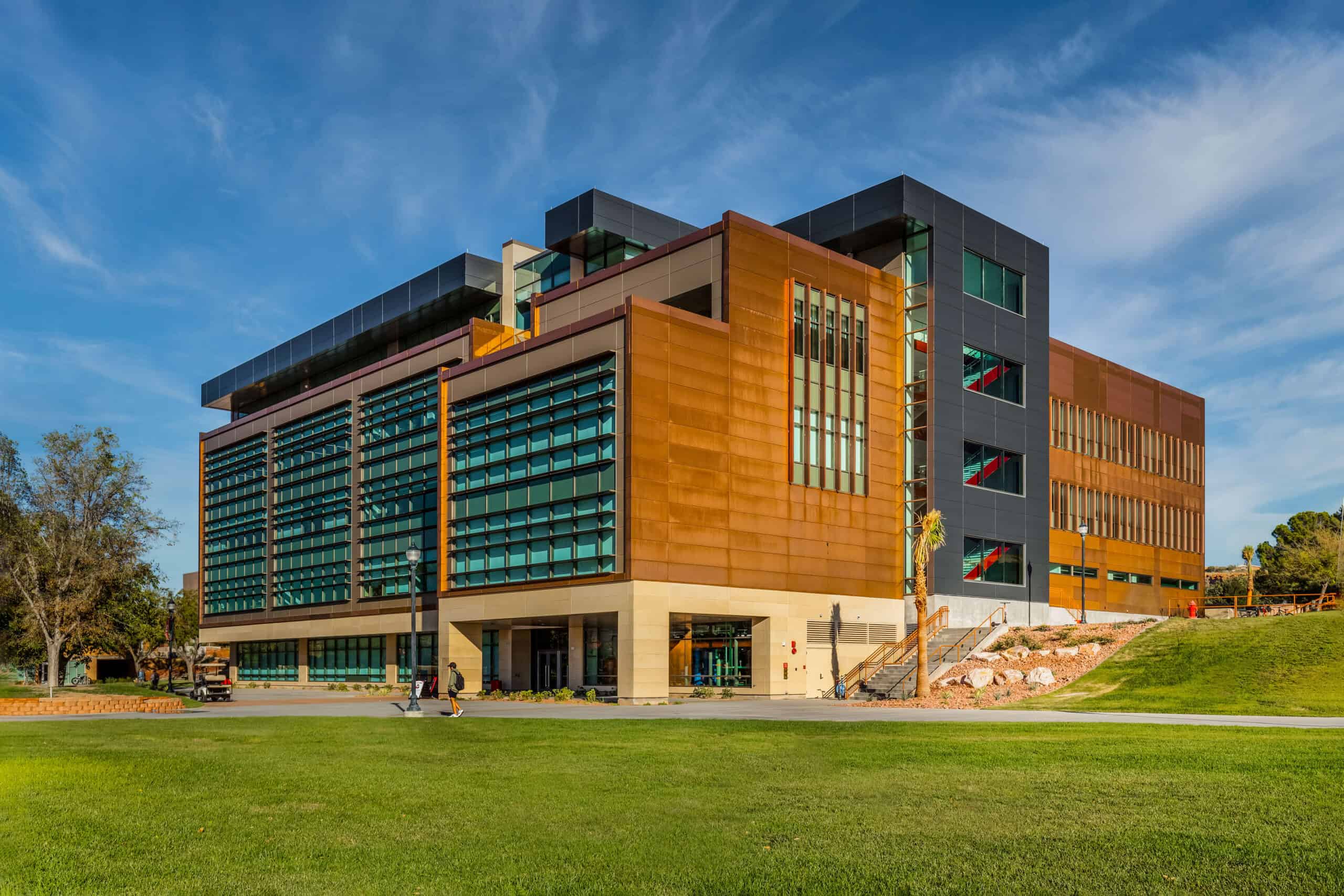 Utah Tech University Science, Engineering & Technology Building ...